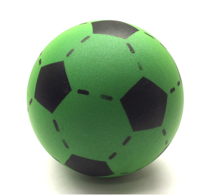 15_235-foamvoetbal-groen