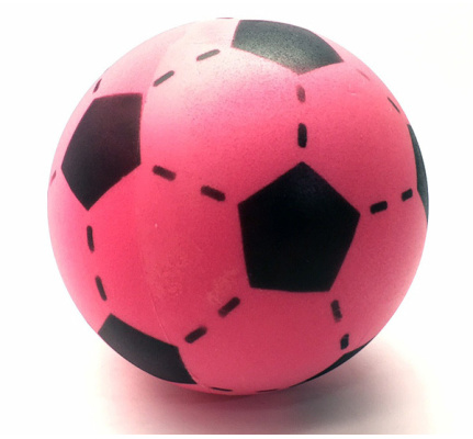 15_235-foamvoetbal-pink